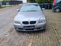Gebraucht BMW 525 177 PS (130 kW) 2004 Grau Limousine