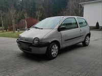 Second-hand Renault Twingo 58 CP (42 kW) 2005 Argintiu Hatchback