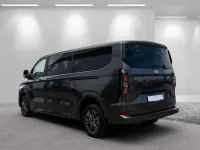 Neu Ford Tourneo Titanium 150 PS (110 kW) 2025 Agate black Van / Kleinbus