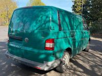 Gebraucht VW Transporter 102 PS (75 kW) 2011 Grün Van