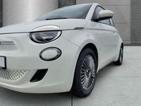 Gebraucht Fiat 500e Basis 86 kW (118 PS) 2023 Arktis weiß Kleinwagen