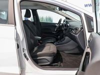 Gebraucht Ford Fiesta Titanium 101 PS (74 kW) 2022 Weiß Kleinwagen