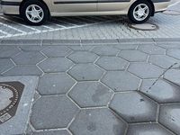 Gebraucht Renault Laguna 107 PS (78 kW) 1998 Beige Limousine