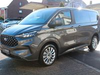 Gebraucht Ford Tourneo Titanium 170 PS (125 kW) 2024 Grau Van / Kleinbus