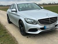 Gebraucht Mercedes C180 156 PS (114 kW) 2015 Silber Limousine