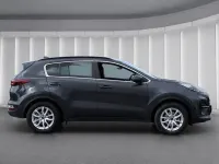 Gebraucht Kia Sportage 136 PS (100 kW) 2021 H8g) pentametal met. (grau SUV