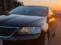 Gebraucht Skoda Rapid 90 PS (66 kW) 2016 Schwarz Kleinwagen