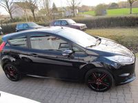 Gebraucht Ford Fiesta ST 182 PS (133 kW) 2015 Schwarz Kleinwagen