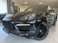 Gebraucht Porsche Cayenne GTS 420 PS (308 kW) 2013 Tiefschwarzmetallic SUV