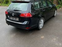 gebraucht VW Golf VII 1.6 TDI VARIANT Bj.2014 177000km