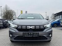Gebraucht Dacia Sandero Expression 91 PS (66 kW) 2025 Grau Limousine