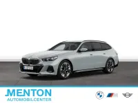 Gebraucht BMW 540 Sport Line 286 PS (210 kW) 2025 Grau Kombi