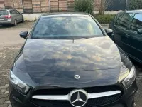 Gebraucht Mercedes A200 149 PS (109 kW) 2020 Schwarz Limousine