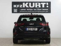 Gebraucht Kia Ceed 160 PS (117 kW) 2022 Zilinaschwarz metallic (metallic) Kleinwagen