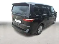 Gebraucht VW Multivan Life 110 PS (80 kW) 2025 Schwarz Van / Kleinbus