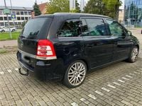 Gebraucht Opel Zafira 110 PS (80 kW) 2011 Schwarz Van / Kleinbus