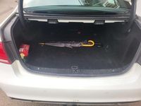 Gebraucht Mercedes E220 Edition 170 PS (125 kW) 2014 Weiß Limousine