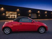 Gebraucht Ford SportKa 105 PS (77 kW) 2003 Rot Kleinwagen