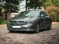Gebraucht Mercedes CLA200 136 PS (100 kW) 2018 Silber Coupé
