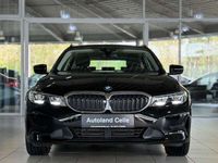gebraucht BMW 320 i Panorama Lordos PDC LED Fernlichtassistent
