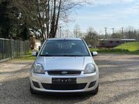 Gebraucht Ford Fiesta 60 PS (44 kW) 2007 Grau Kleinwagen