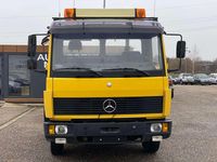 Gebraucht Mercedes T2 140 PS (102 kW) 1995 Gelb Van