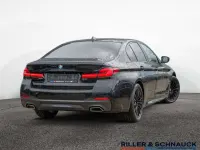 Gebraucht BMW 520 M Sport 190 PS (139 kW) 2023 Schwarz Limousine