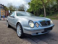 gebraucht Mercedes CLK200 AVANTGARDE *Xenon* Standheizung*