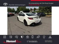 Gebraucht Toyota GR86 Basis 234 PS (172 kW) 2024 Weiß Coupé