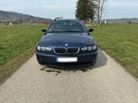 Gebraucht BMW 320 170 PS (125 kW) 2004 Blau Kombi