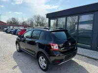 Gebraucht Dacia Sandero Prestige 90 PS (66 kW) 2014 Schwarz Limousine