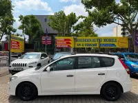 Gebraucht Hyundai i30 Classic 109 PS (80 kW) 2012 Weiß Kombi