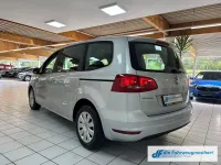 Gebraucht VW Sharan Trendline 150 PS (110 kW) 2015 Silber Van / Kleinbus
