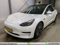 Gebraucht Tesla Model 3 Standard Range 175 kW (238 PS) 2021 Weiß Limousine