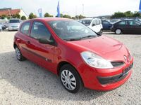 Gebraucht Renault Clio III Authentique 65 PS (47 kW) 2007 Rot Limousine