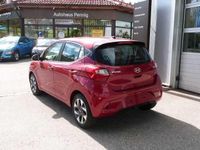 Neu Hyundai i10 Comfort 84 PS (61 kW) 2025 Rot Kleinwagen
