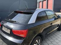 Gebraucht Audi A1 Attraction 86 PS (63 kW) 2011 Schwarz Kleinwagen