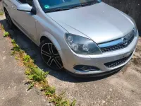 Gebraucht Opel Astra 200 PS (147 kW) 2009 Silber Cabrio