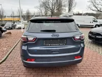 Second-hand Jeep Compass 241 CP (177 kW) 2022 Albastru SUV