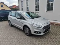 Gebraucht Ford S-MAX Titanium 150 PS (110 kW) 2019 Silber Van / Kleinbus