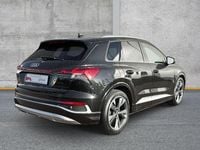 Gebraucht Audi e-tron S-Line 150 kW (204 PS) 2022 Mythosschwarz metallic (metallic) SUV