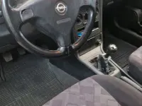 Usata Opel Astra 75 CV (55 kW) 1998 Marrone Berlina