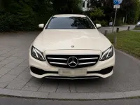 Gebraucht Mercedes E200 160 PS (117 kW) 2021 Gelb Limousine