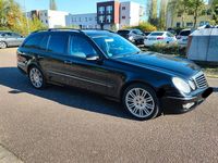 Gebraucht Mercedes E320 Avantgarde 224 PS (164 kW) 2008 Schwarz Limousine