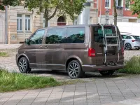 Gebraucht VW Multivan Highline 179 PS (131 kW) 2011 Braun Van / Kleinbus