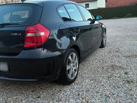 Gebraucht BMW 118 143 PS (105 kW) 2008 Schwarz Kleinwagen