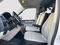 Gebraucht VW T6 150 PS (110 kW) 2017 Candyweiß Van