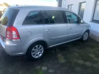 Gebraucht Opel Corsa 140 PS (102 kW) 2010 Silber Kleinwagen