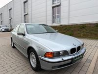 Gebraucht BMW 523 170 PS (125 kW) 1998 Silber Limousine