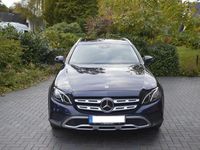 Gebraucht Mercedes E220 All-Terrain 194 PS (142 kW) 2018 Blau Kombi
